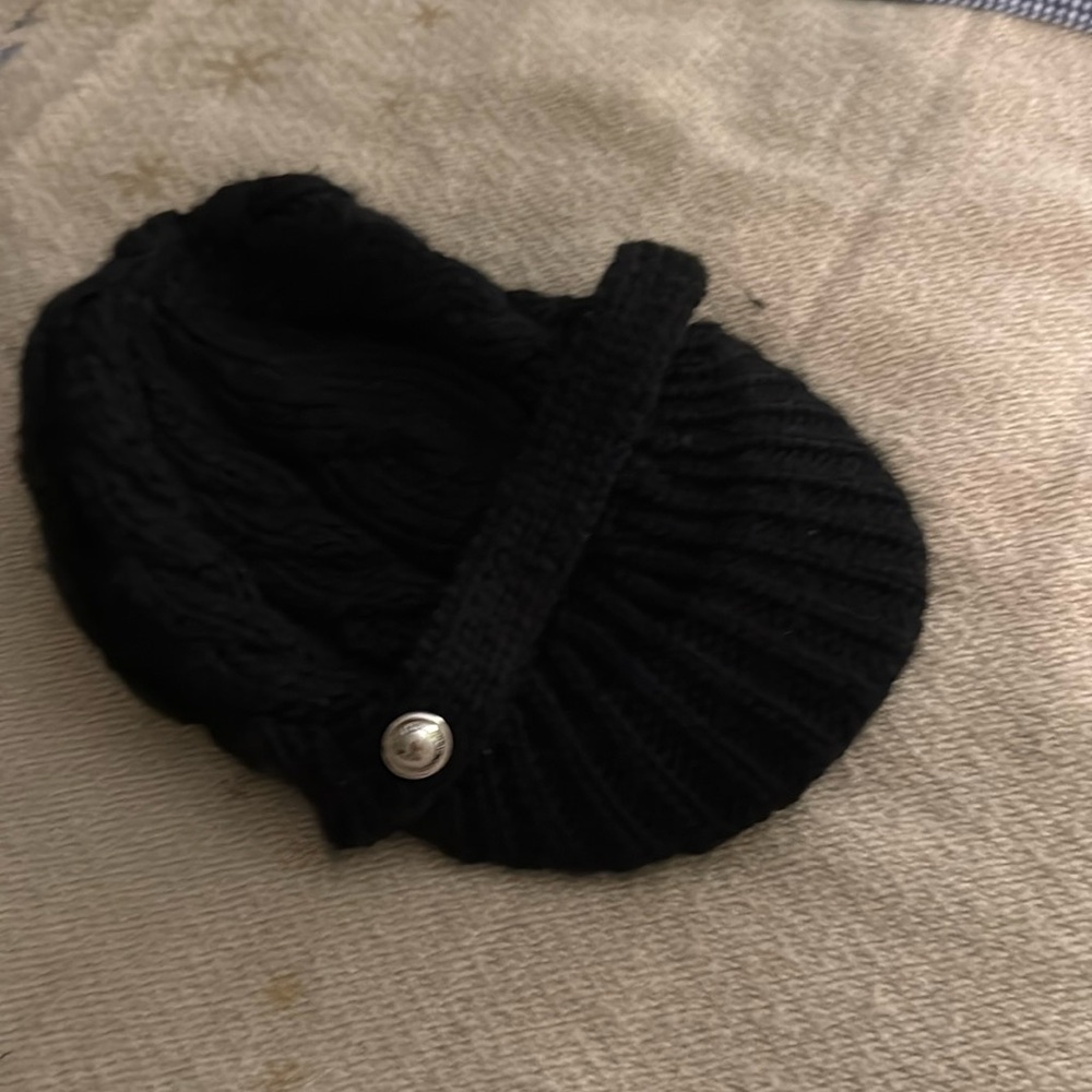 Michael Kors black hat